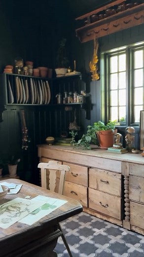 34K views · 296 reactions | A place to press, pause, and remember: Joanna Gaines' rose cottage. Here’s a behind-the-scenes look at the cover shoot for our fall #MagnoliaJournal! Now available on magnolia.com—or a newsstand near you. | Magnolia | Facebook