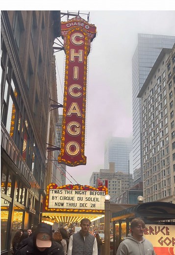 Una noche de verano en Chicago: Siempre al lado de la ley