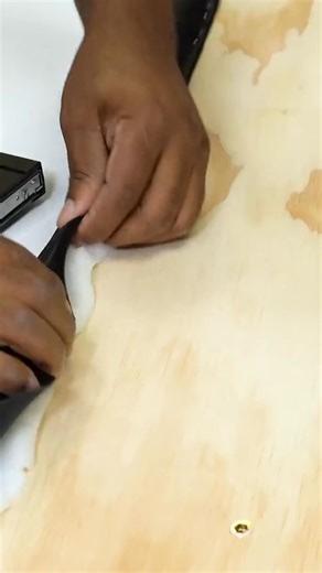 18K views · 109 reactions | How I made a solid workout bench ️ #DIYGym #HomeWorkout #GymBench #FitnessGoals #BuildItYourself #CraftingFitness #WorkoutAtHome #HomeGymSetup #CreativeFitness #MakeItYourself | DIY Creators | Facebook