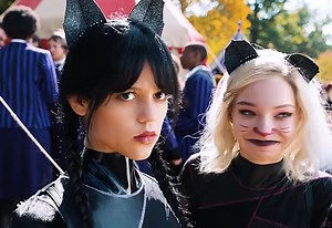 A Cẩu Review Phim trên TikTok