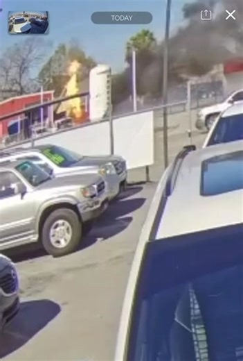 This afternoon around 1:30pm SHFD units were toned out for a propane tank on fire. First arriving units on scene found a single vehicle fully involved with 3 propane tanks on fire in the bed of the truck. Thank you to Pasadena Police Department Arson and Harris County Fire Marshal Hazmat team for responding. Pasadena Arson is investigating. Video credits : Angel Almanza | South Houston Volunteer Fire Department