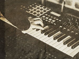 10 songs with distinctive keyboard presets