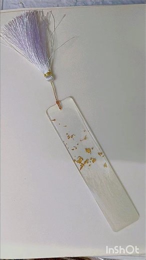 ✨ Elegant Resin Bookmark Making | Handmade Resin Art #shorts #trending #resin
