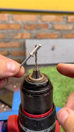 The tool-maker had a brilliant idea Clever, simple, and incredibly effective. #USA #WorkshopHack #GeniusIdea | Kreative Ideas