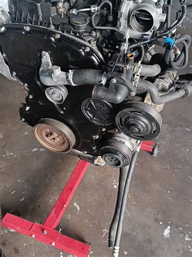We supplied and fitted this 2.2 Ranger Engine. Because we want it to last, we threw in new parts and serviced components like the head..she's almost ready. #ranger #ford #DoctorRanger #enginerebuild #fyp