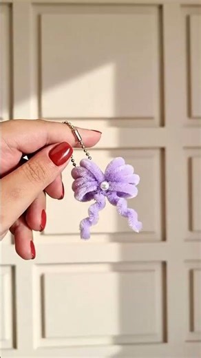 DIY Bow Keychain | Handmade Pipe Cleaner Craft | Stylish & Easy Tutorial