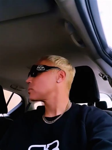 #balenciaga #BALENCIAGA #FONCHO