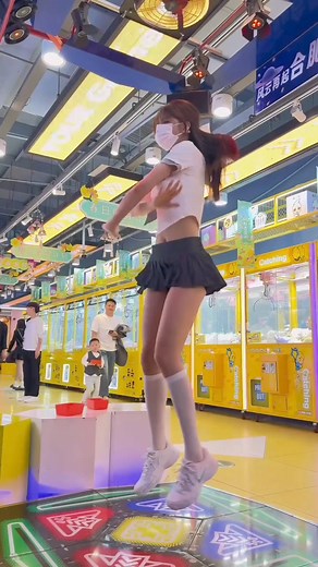 15K views · 267 reactions | 玩跳舞机女神 | Jasmine | Facebook