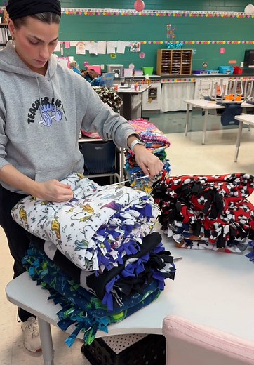 Tie Blanket Project for First Grade Students