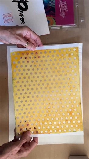 This year I’m not teaching but the top gel plate artists who will teach you their methods and gel plate techniques to enhance your art and confidence are amazing! What’s included: Discover awesome gel printing techniques from leading artists. 14 self-paced video demonstrations you can watch when you have the time. Discussion forums where you can ask questions. Facebook group where you can interact with other students and show what you have created. Lifetime access to the video lessons. Money bac