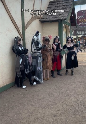 Nailed it 😭 @Emily Something @jska❤️‍🔥 @Bukkit 🪣🍉 @𝘈𝘵𝘩𝘦𝘯𝘢 #renfaire #renfairecosplay
