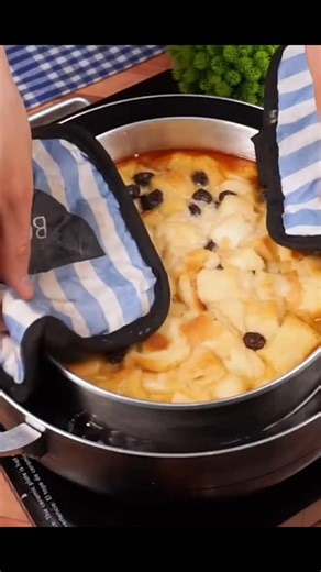 Recetas Fáciles y Rápidas on Instagram: "Pudin de Pan 🍮🍮. . . . . . . . . . . . . . . . #pudindepan #fblifestyle #viral #reels #viralreels"