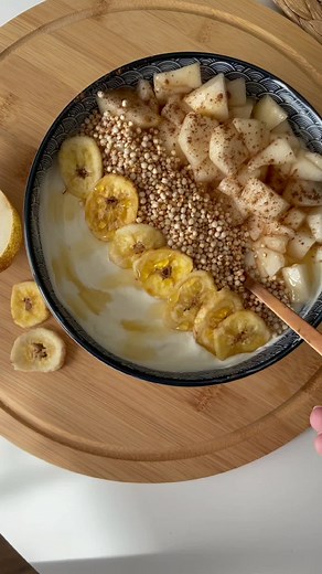 Delicious Fall Quinoa Breakfast Bowl Recipe