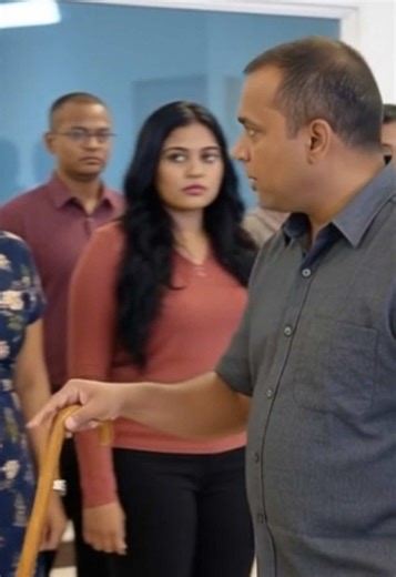 Female civil servants required to wear thigh length dresses #maldivespolitics #maldivestiktok #maldivestiktok🇲🇻 #dhivehitiktok #dhivehi