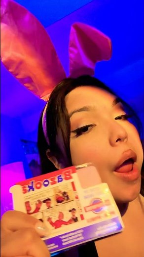 BAZOOKA GUM ASMR | squishy chewing unboxing sounds #asmr #bubblegum