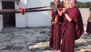 🍂🙏 A mind blowing Dung-Chen( A Sound offering of three jewels in Tibetan Buddhism 🍂🙏 🙏 The dung-chen (long horn) is a unique Tibetan traditional ritual music instrument made from brass, also known as rag dung in Tibetan, it is one the most widely used instrument in Tibetan Buddhist culture.🍂🙏 🍂🙏According to tradition, this ritual instrument was introduced by Lord Atisha, one of the great Indian Buddhist Masters, who was invited by Lha-Tsun Jang Chup-Woe to preach Buddhism in Tibet. Dung