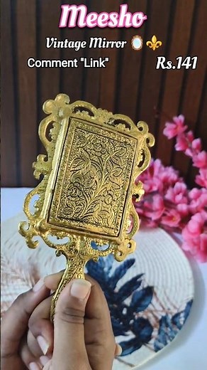 Elegant Vintage Hand Mirror for Vanity | Antique Design Beauty Essential.
