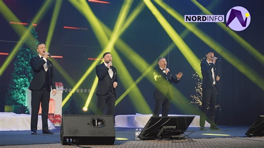 ⭐ Colinde și cântece tradiționale de Crăciun au răsunat pe scena Casei de Cultură Polivalentă din municipiul Bălți, acolo unde a avut loc concertul „Colindăm Nobil” (NOBIL BAND). Evenimentul a reunit locuitori și oaspeți ai orașului, veniți să se bucure de magia sărbătorilor de iarnă 👇 Episcopia de Bălți | Nordinfo.MD