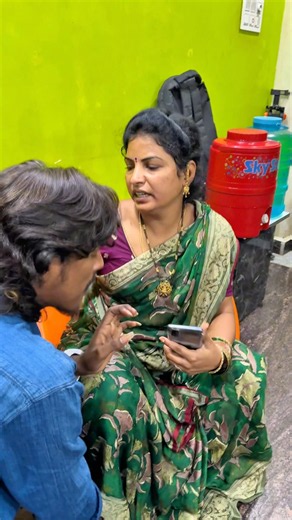 మమ్మీ చెప్పినట్టు వింటాడు 😍🤩# #viral #family# #funny #comedy #shortvideo #ytshorts
