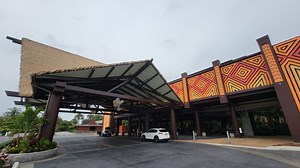 Disney's Polynesian Village Resort Entrance makeover is complete | Chip and Company