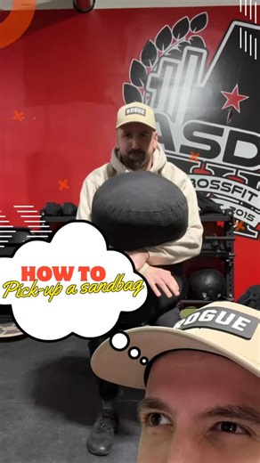 Sand-bag Technique series Part 1: How to Pick Up a Sandbag with efficiency 💥 Most people muscle a sandbag off the floor… but there’s a technique to lifting heavy without wrecking your back. Key notes from the video: • When you get into your support position, you’ll feel a slight spinal flexion — that’s normal. • This is where the breath matters most. Take a deep, low stomach breath to lock in your midline before you drive. • As you start the lift, drive with your legs while keeping your arms lo