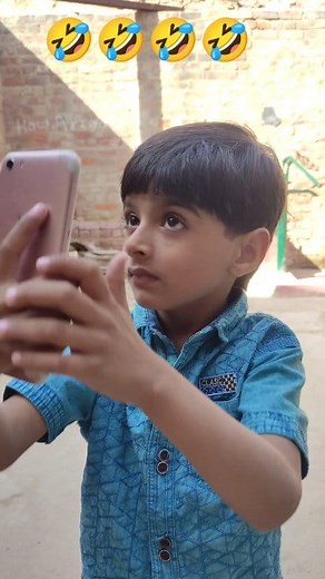 Dr ka interview camera men farar 🤣🤣🤣 #2025trending #fypage #sindhicomedy #funnyreels #Sindhi #lalababa #trendingvideo #highlight #followers | Lala Baba