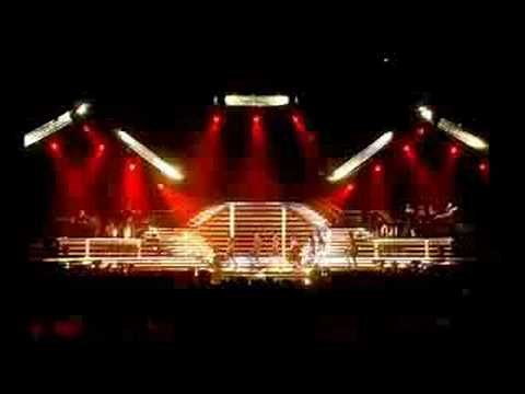 Kylie Minogue - Please Stay (Live From Showgirl: The Greatest Hits Tour)