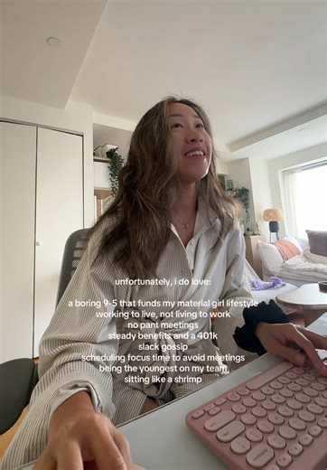 Embracing the 9-5: A Corporate Girl's Perspective