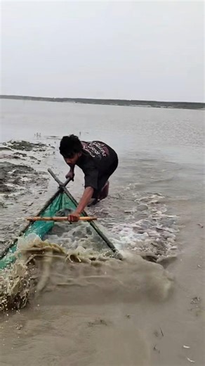Teda fishing skills on another level #fishing #handfish