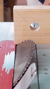 8.4K views · 29 reactions | Amazing woodworking tips and tricks | Carlos Madden | Facebook