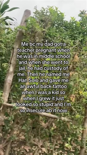 Ruby Tei (@kprtt21)’s video of back tattoo