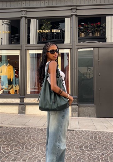 Exploring LA Girl Coded Outfits