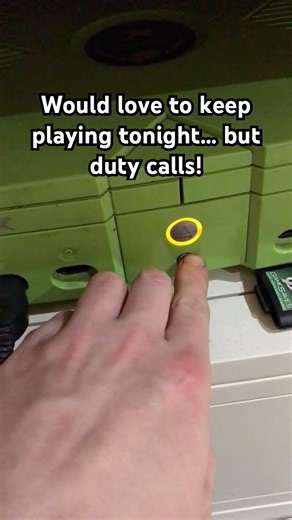 Controller down, clock in #originalxbox #retrogaming #nightlife