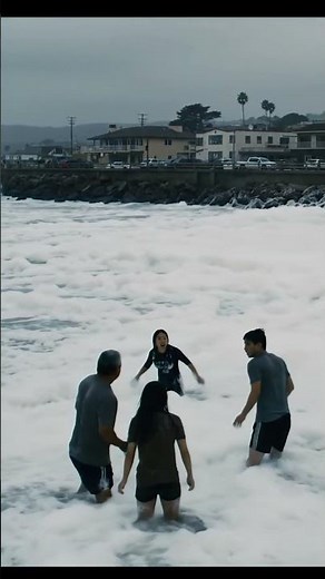 Swimming in the world's biggest bubble bath! 🛁 #foam