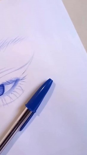 Detailed Eye Drawing Tutorial with Blue Pencil