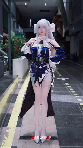 Stunning Elf Cosplay⛩️