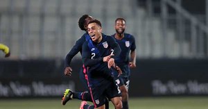 Sergiño Dest hizo un gol para la historia con Estados Unidos