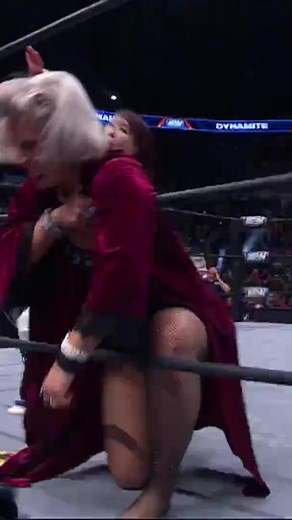 Mariah May assisted her idol, AEW Women’s World Champion Timeless #ToniStorm, during #AEWDynamite Holiday Bash! | All Elite Wrestling