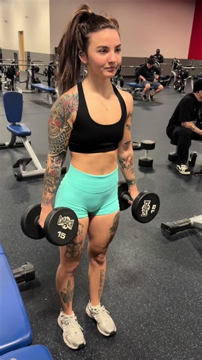 christina linn (@christinalinnfit)’s videos with Bodies - BNYX® Mix - Offset & JID & Drowning Pool & BNYX®