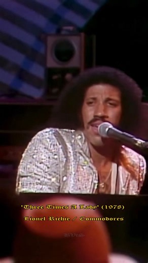 Lionel Richie / Commodores .. Three Times A Lady .. -------------------------------- You're once, twice, three times a lady And I love you Yes, you're once, twice, three times a lady .. -------------------------------- #LionelRichie #Commodores #ThreeTimesALady #BVtS #BestVideostoShare | Best Videos to Share