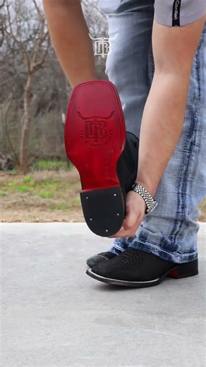 RESTOCK!!🚨On Our Handcrafted Matte Black Python Boots For ONLY $129!!🐍