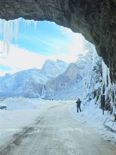 Yosemite in February, Winter Wonderland. Hehe. #hmong #hmoob #ngườihmong #xuhuong #yosemite @BuuHan544