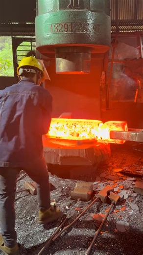 Forged bearing steel billet rods #process #forging #machine #factory | Expert Peoples