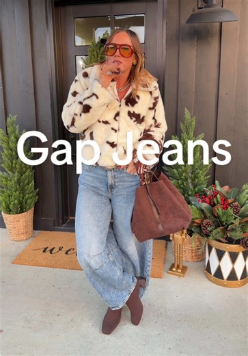 @Gap Jeans. #Tiktokshopcybermonday #Tiktokshopblackfriday #tiktokshopcreatorpicks #gap #jeans