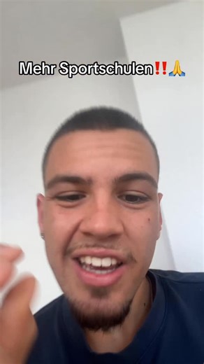 Der Sandmann on Instagram: "Gönnt doch mal den Sportlern🏫❤️ #sportler #schule #realtalk #relatable #reels"