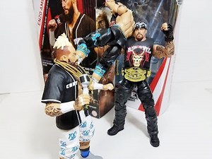 WWE Elite 55 Enzo & Undertaker Figure Review