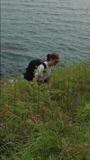 Walking Cornwall’s Steep Coastal Hills 🥵 | Between Porthpean & Trenarren 🌊 #southwestcoastpath