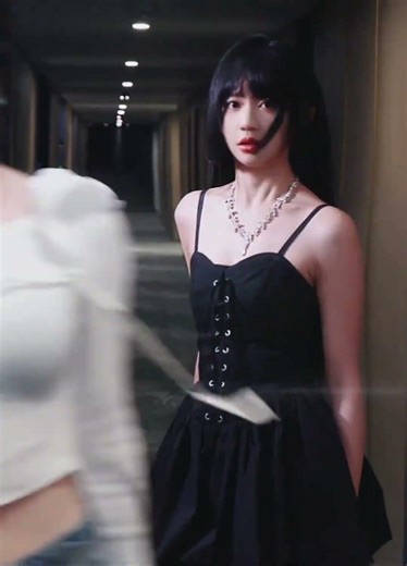 Today I choose to be happy… and a little naughty. 😈🎈 #love #drama #chinesedrama #fyp #shortdrama