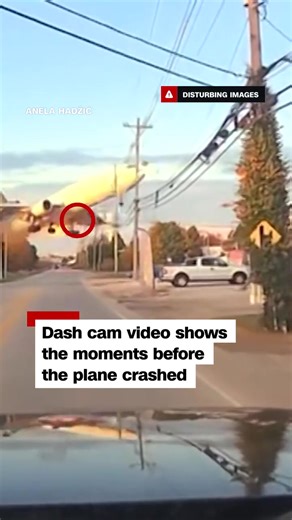 ⚠️WARNING GRAPHIC⚠️💥 UPS PLANE LOST AN ENGINE BEFORE CRASH 😳 New footage shows the UPS cargo plane that went down in Louisville was already missing its left engine before impact — it was later found lying on the runway. The video captures the final seconds before the fiery crash that shook the airport. 🎥: CNN (Original audio) #UPSFlight2976 #Louisville #PlaneCrash #BreakingNews #WLNN | WLNN - Last News Network