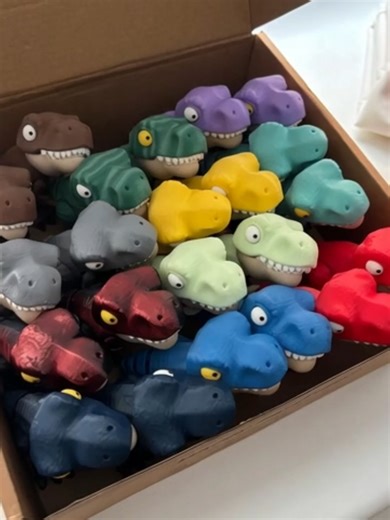 Impressão 3d ganhado vida na Dad 3D Lab! #impressao3d,#3dprinting,#impressora3d,#modelagem3d,#design3d,#impressao3dfuncional,#produtos3d,#prototipagem,#stl,#maker,#makerbrasil,#fabricacaodigital,#pecas3d,#adaptadores3d,#consertocom3d,#engenhariacaseira,#empreendercom3d,#ganhardinheirocom3d,#criacaodeprodutos,#designfuncional,#creality,#ender3,#prusa,#prusa3d,#bambulab,#anycubic,#elegoo,#ultimaker,#flashforge,#artillery,#anet,#kobra,#kobra3d,#resina3d,#filamento3d,#petg,#pla,#abs,#3dlab,3d printi